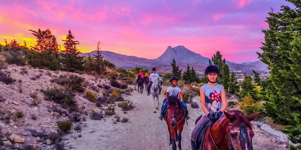 Villajoyosa Horseback Riding in the Mountains with sea views - Villajoyosa to Benidorm: why this ride feels close to everything