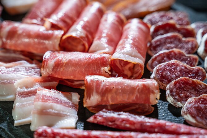 Visit and wine tasting with sausage and BODEGA PIRINEOS cheese - Key highlights you’ll actually use