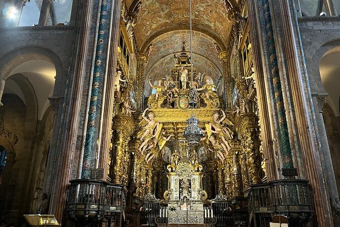 Visit to the Cathedral of Santiago + Portico de la Gloria Option - Stop 1: Museo Catedralicio (45 Minutes) and the Stories Behind the Stones