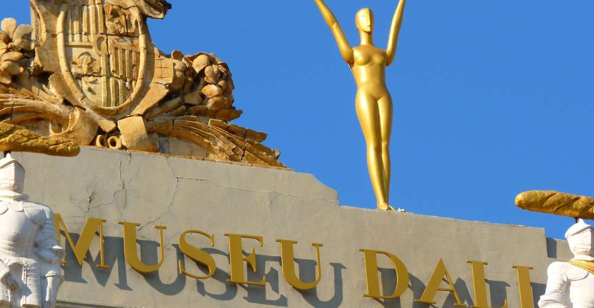 Visita guiada por el Teatro-Museo Dalí - Meeting at Homenatge a Francesc Pujols: find your guide fast