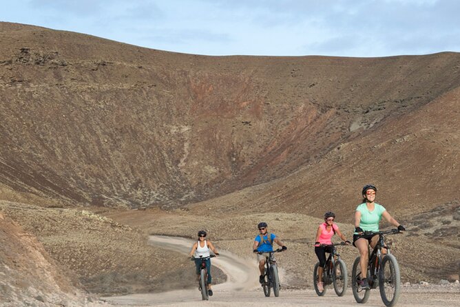 Volcanic Discovery PREMIUM eBike Tour: 35 km - Price and value: what $66.52 buys you in practice