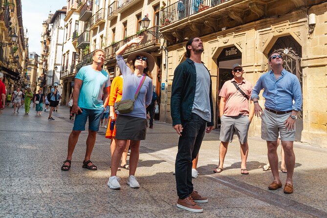 Walking Tour Old town - Santa María del Coro and San Bizente: churches that survived fire and time
