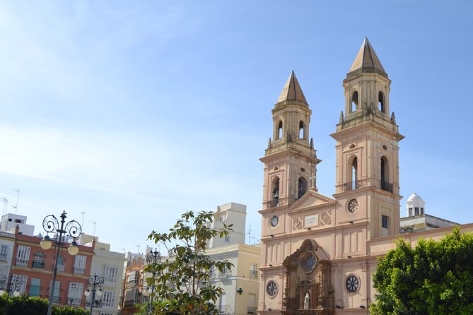 Walking Tour through Cádiz: Stories from the hand of a local guide - Key highlights you will actually feel
