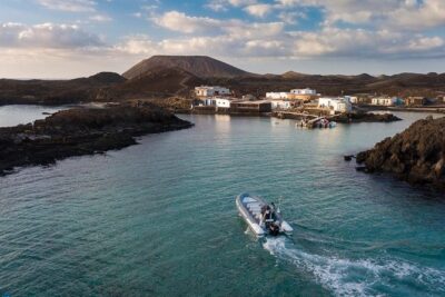 Water Taxi Lobos Island - Isla de Lobos Natural Park: what makes the island worth the trip