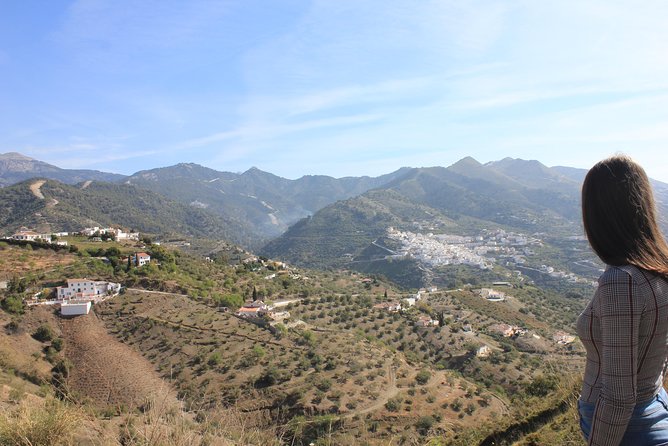 White Villages Tour in the Nerja area: Small-Group Tour and Lunch - Stop 1: Árchez and the Moorish feel in quiet streets