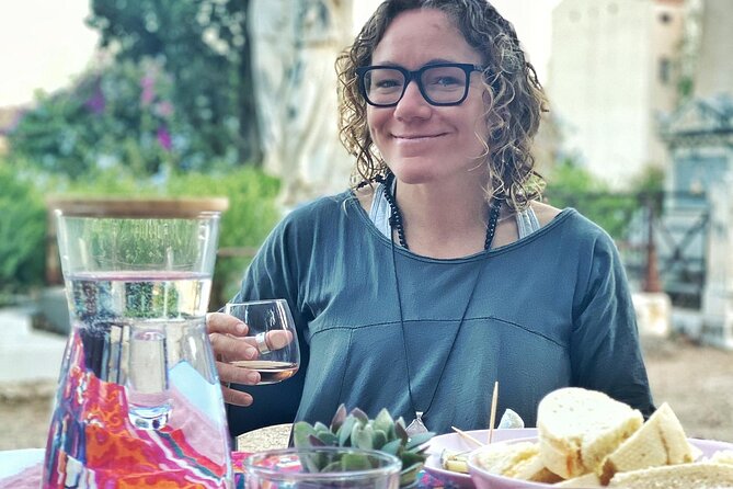 Winederlust Wine Tasting - Linda’s Hosting Style: Fun Stories With Real Practical Answers