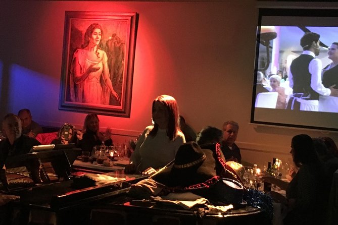 Zarzuela Opera and Dinner at La Castafiore Restaurant in Madrid - The La Traviata Finale: Why It Works After Dessert