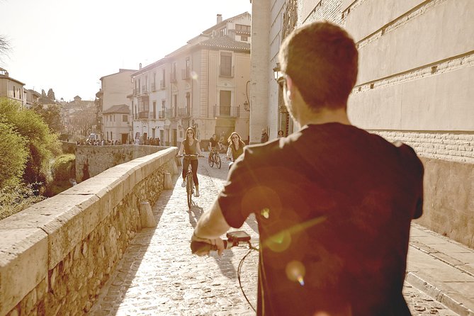 Zooming Through Granada: A Fun-Filled Electric Bike Tour - Sacromonte’s highest point and the Alhambra angle